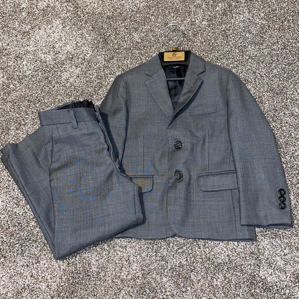 Little boys suit set